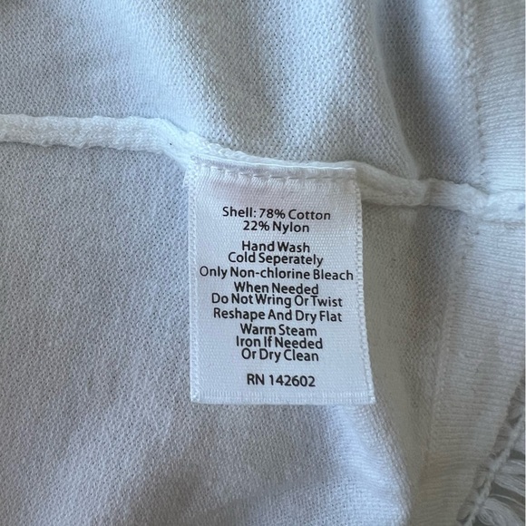 STS Sail to Sable LS Resort Fringed Sweater in White, size XS - Picture 6 of 6